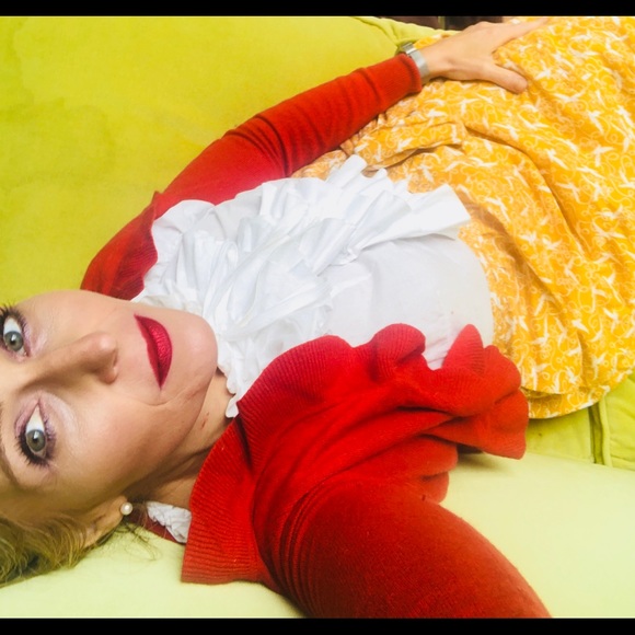 Meet Your Posher! - Picture 12 of 17